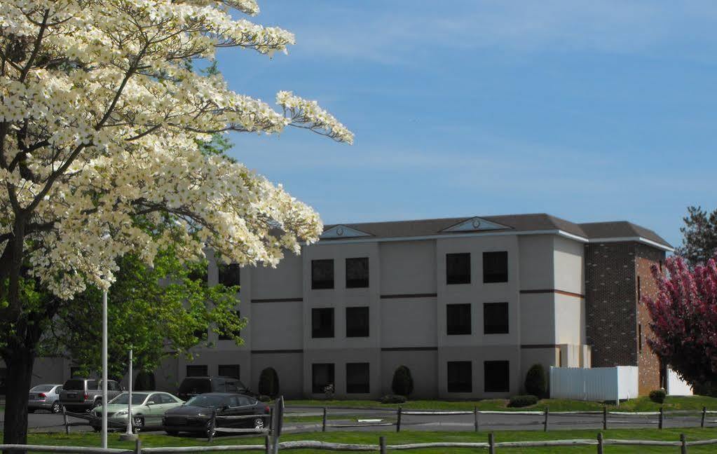 Aspire Hotel And Suites Gettysburg Buitenkant foto